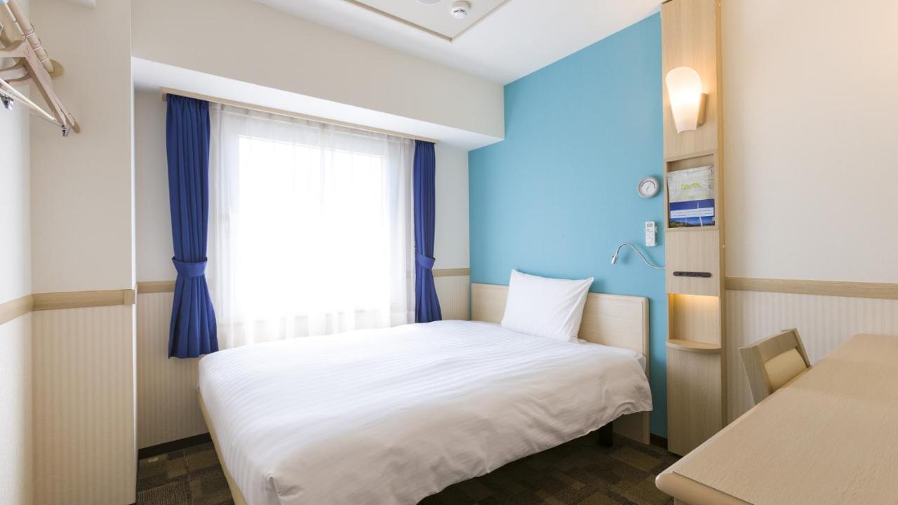 Toyoko Inn Nara Oji Eki Minami Guchi Екстер'єр фото
